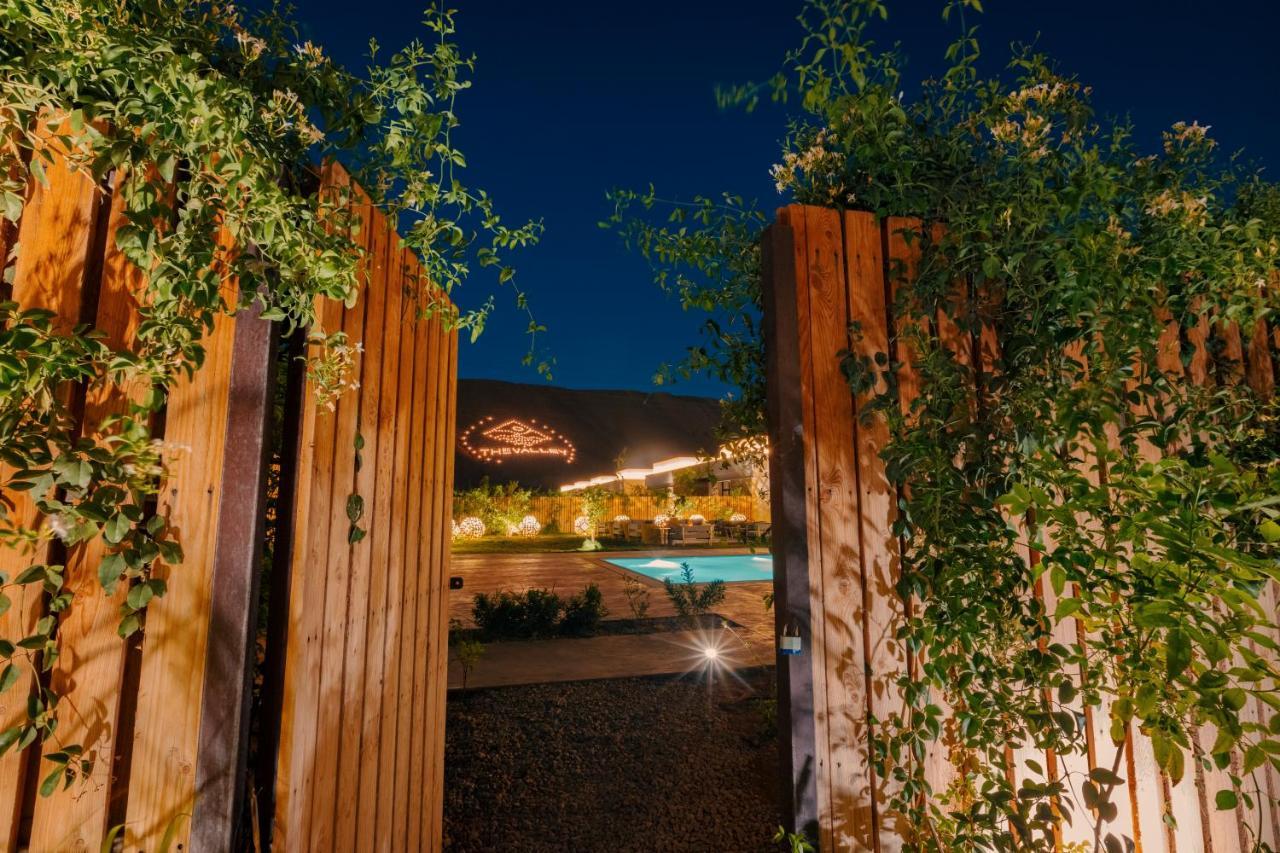 The Valley Resort リヤード エクステリア 写真